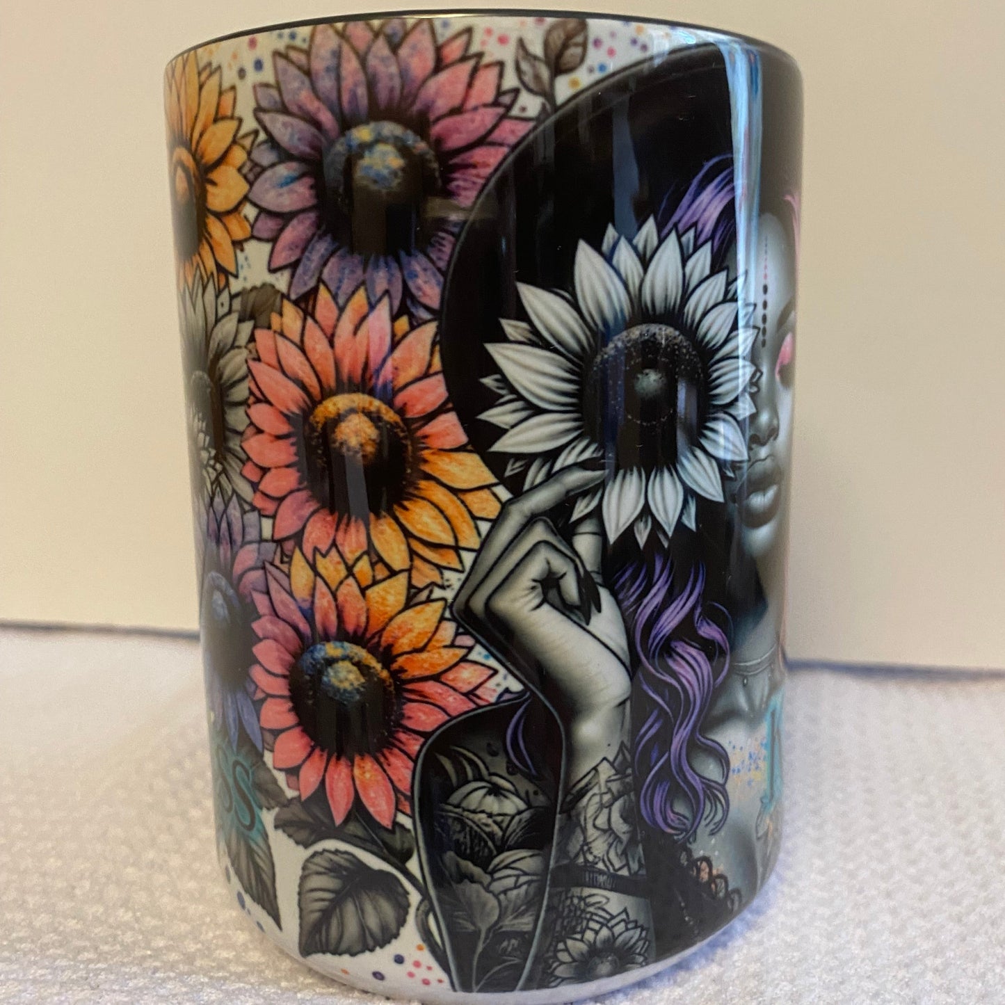 Trendy Girl - Kindness is Free -Black Woman Ceramic Mug