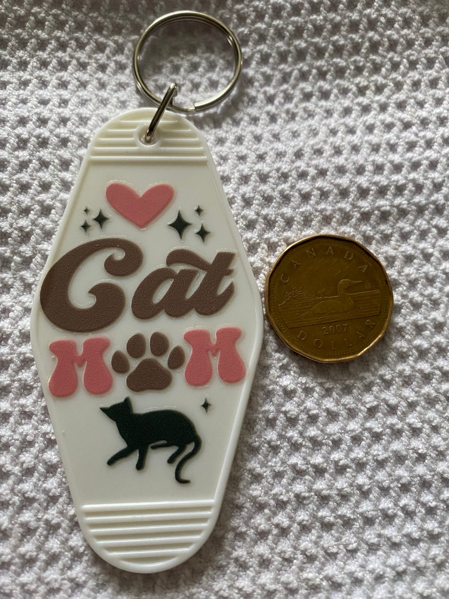 Cat Mama Retro Motel/Hotel Keychain