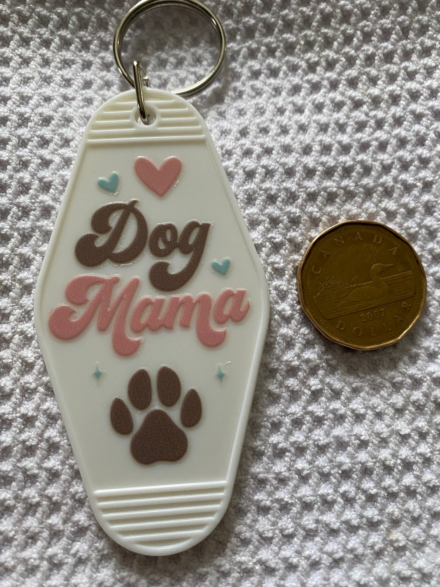 Dog Mama Retro Motel/Hotel Keychain