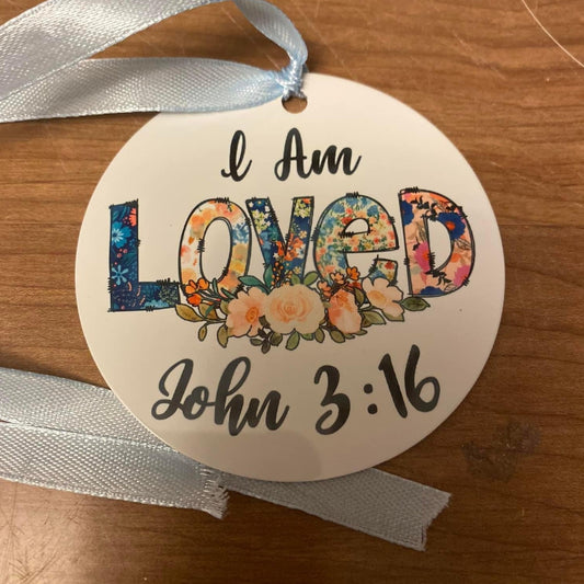 I am Loved Round Aluminum Ornaments